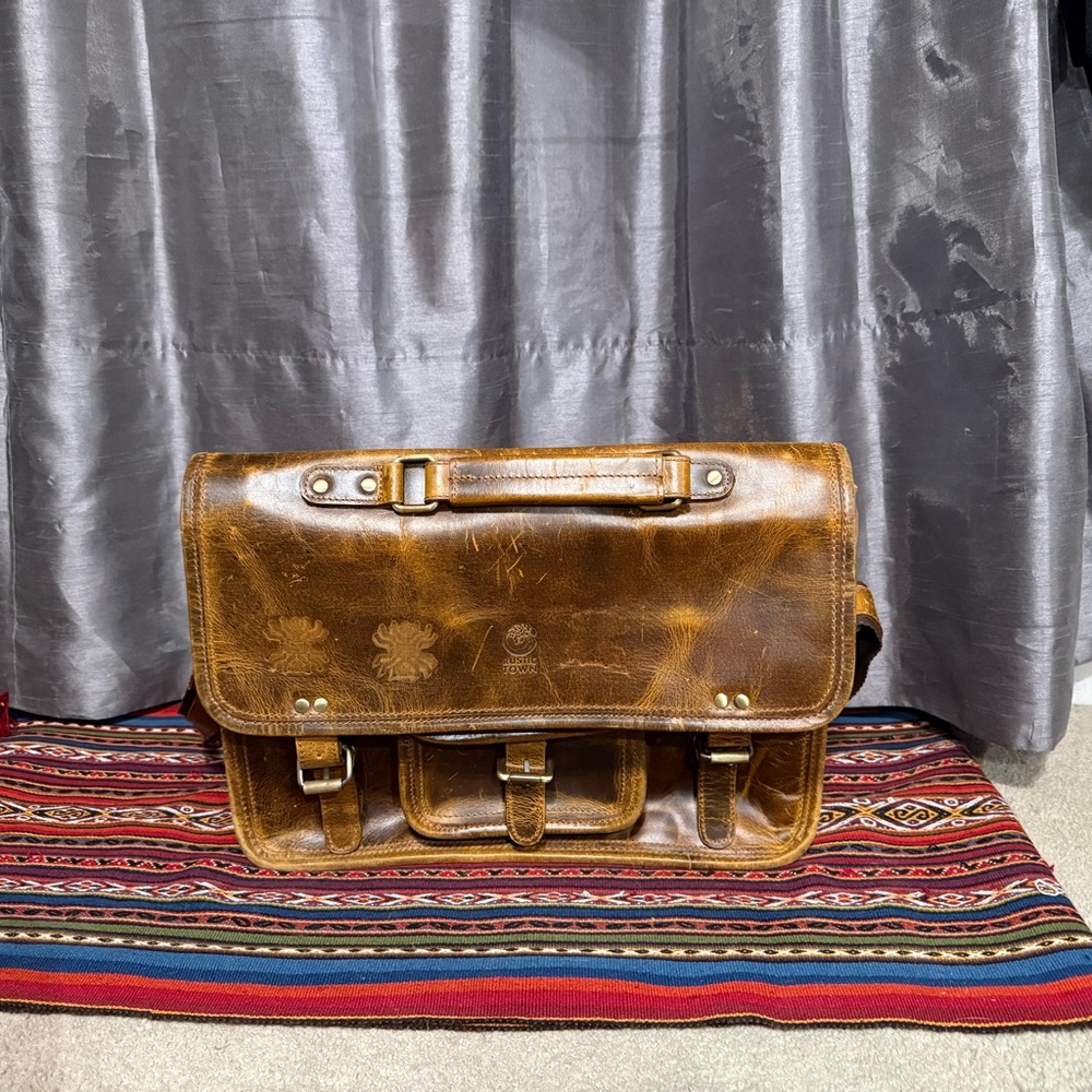 Rustic Town Genuine Leather Briefcase / Messenger Bag – Vintage